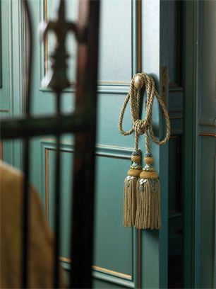 Legacy Interior Tassel