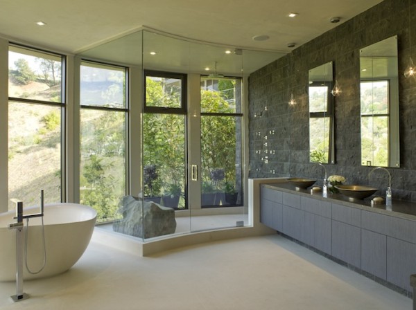 Location - Bathroom Hollywood Hills