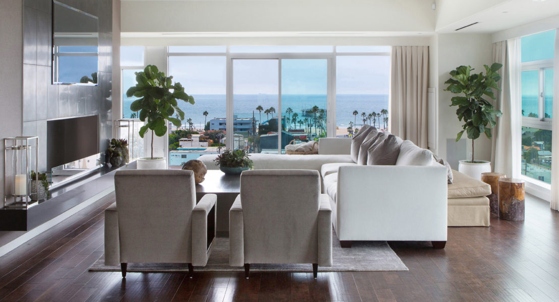 1-lori-dennis-interior-design-bond-beach-living-room-1