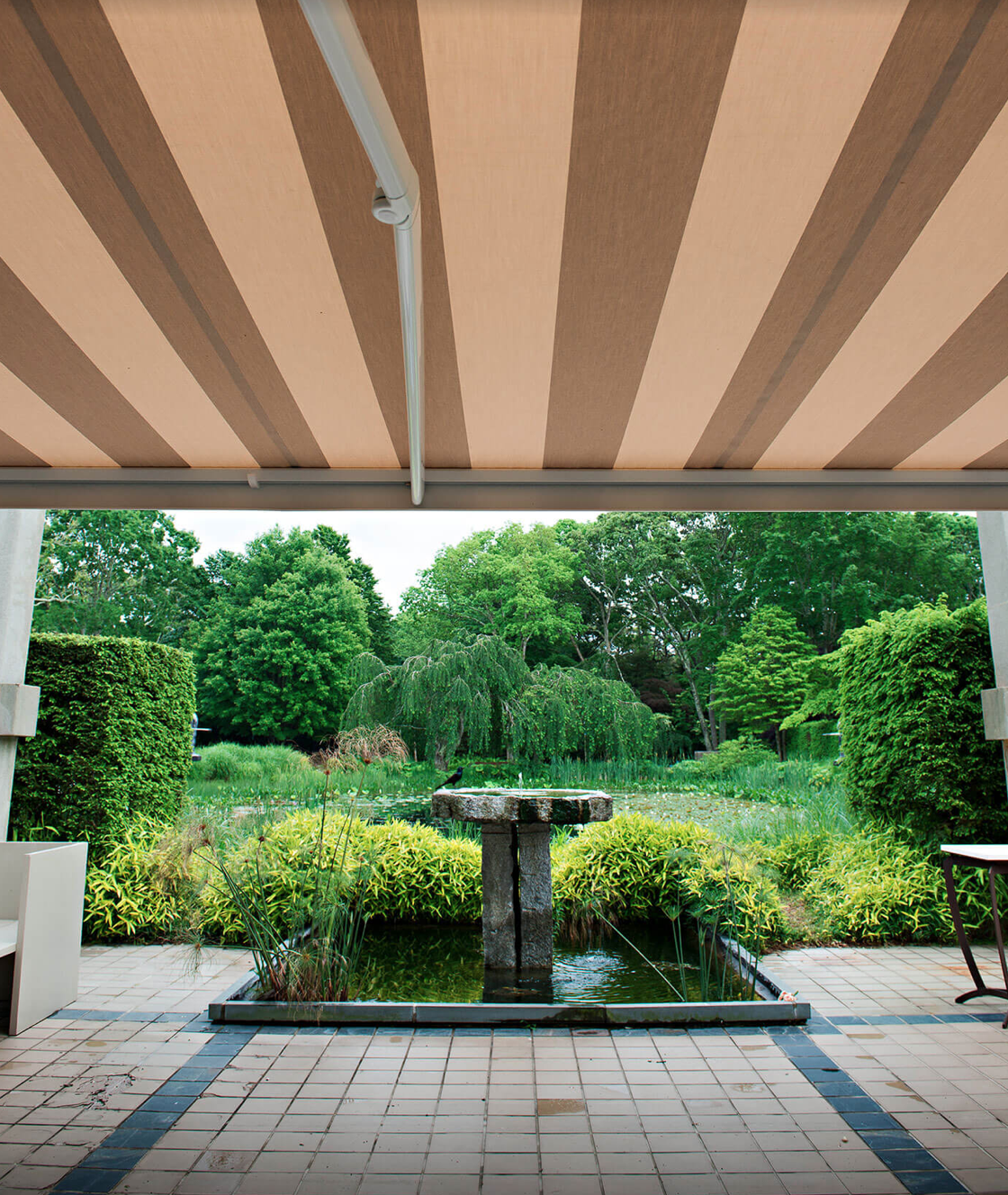 Sunbrella fabrics are used for the most durable and sustainable umbrellas, outdoor furnishings, and awnings! They’re GREENGUARD® Gold Certified, OEKO-TEX® Certified, and have the Skin Cancer Foundation Seal of Approval. What we can expect to see: Durable outdoor fabrics, luxurious to the touch!