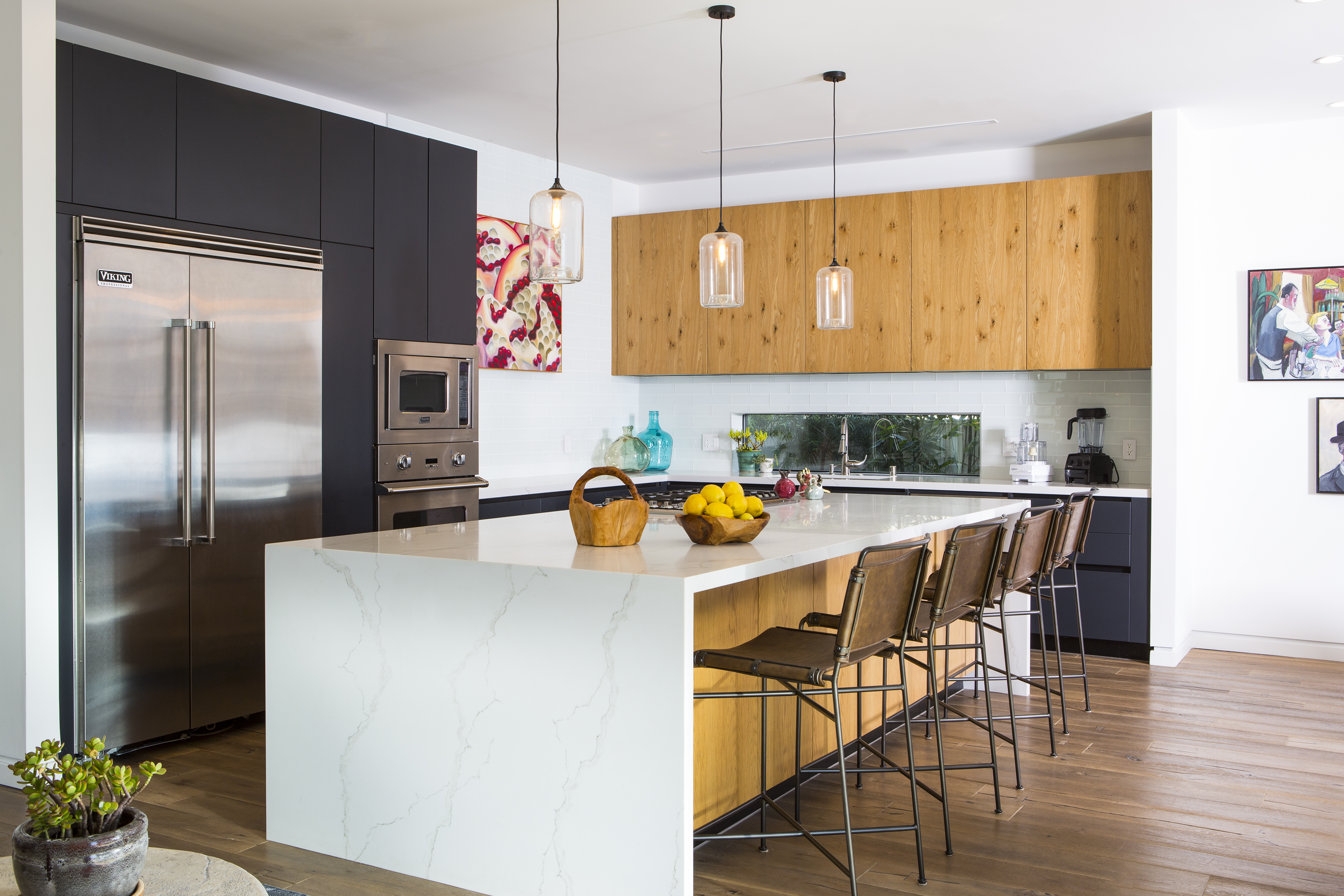 modern kitchen in venice beach